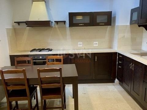 Casa, 6 camere Bucuresti/Iancu Nicolae