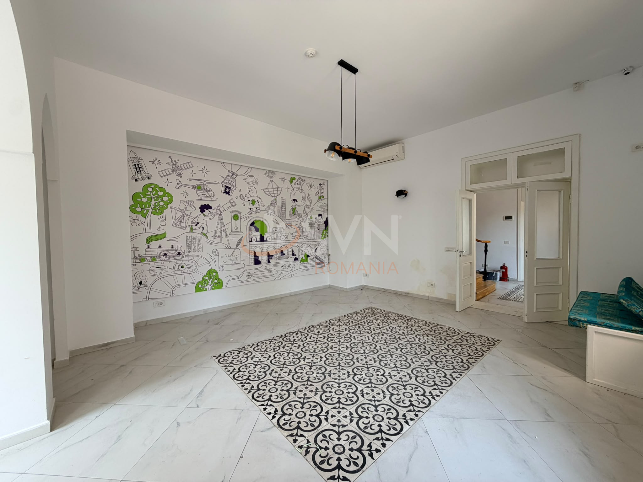 Casa, 6 camere Bucuresti/P-ta Unirii