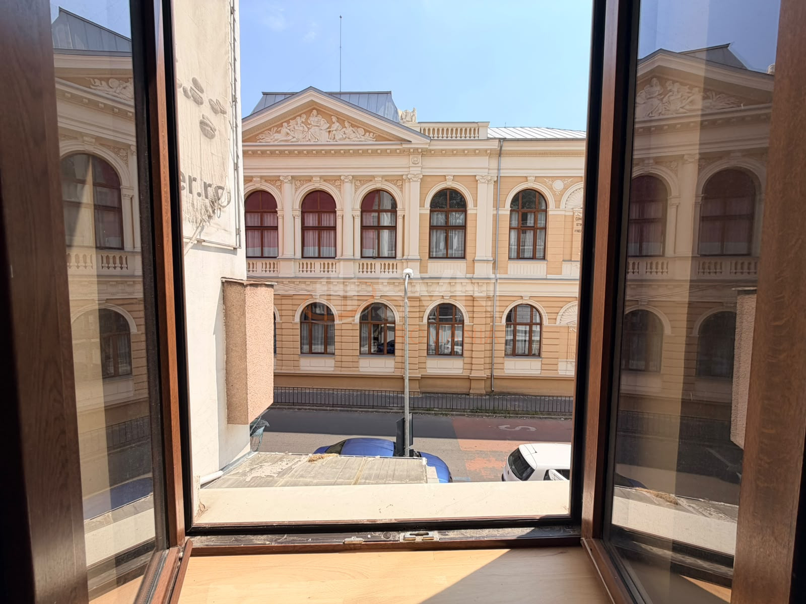 Casa, 6 camere Bucuresti/P-ta Unirii