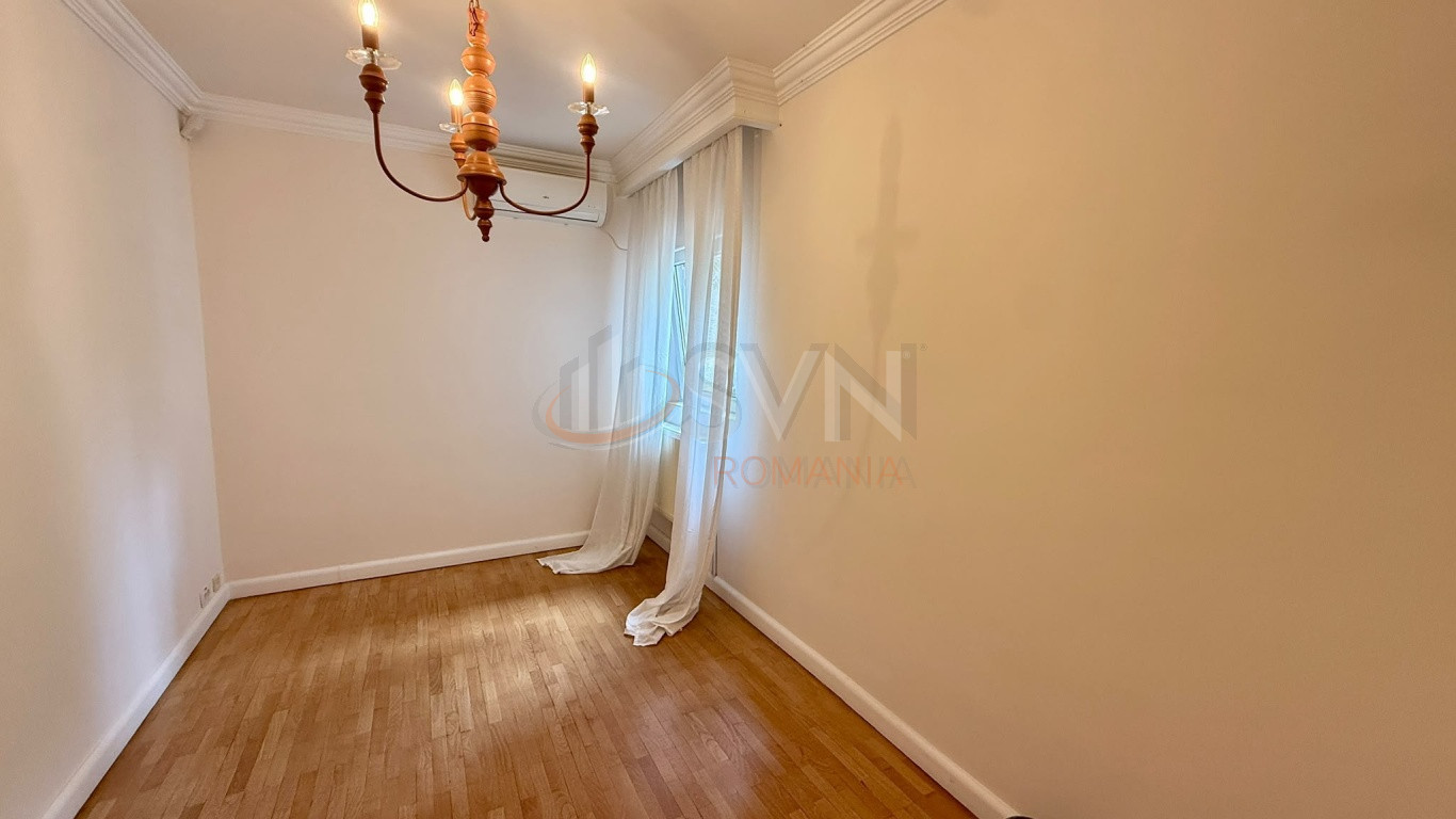 Casa, 6 camere Bucuresti/Capitale