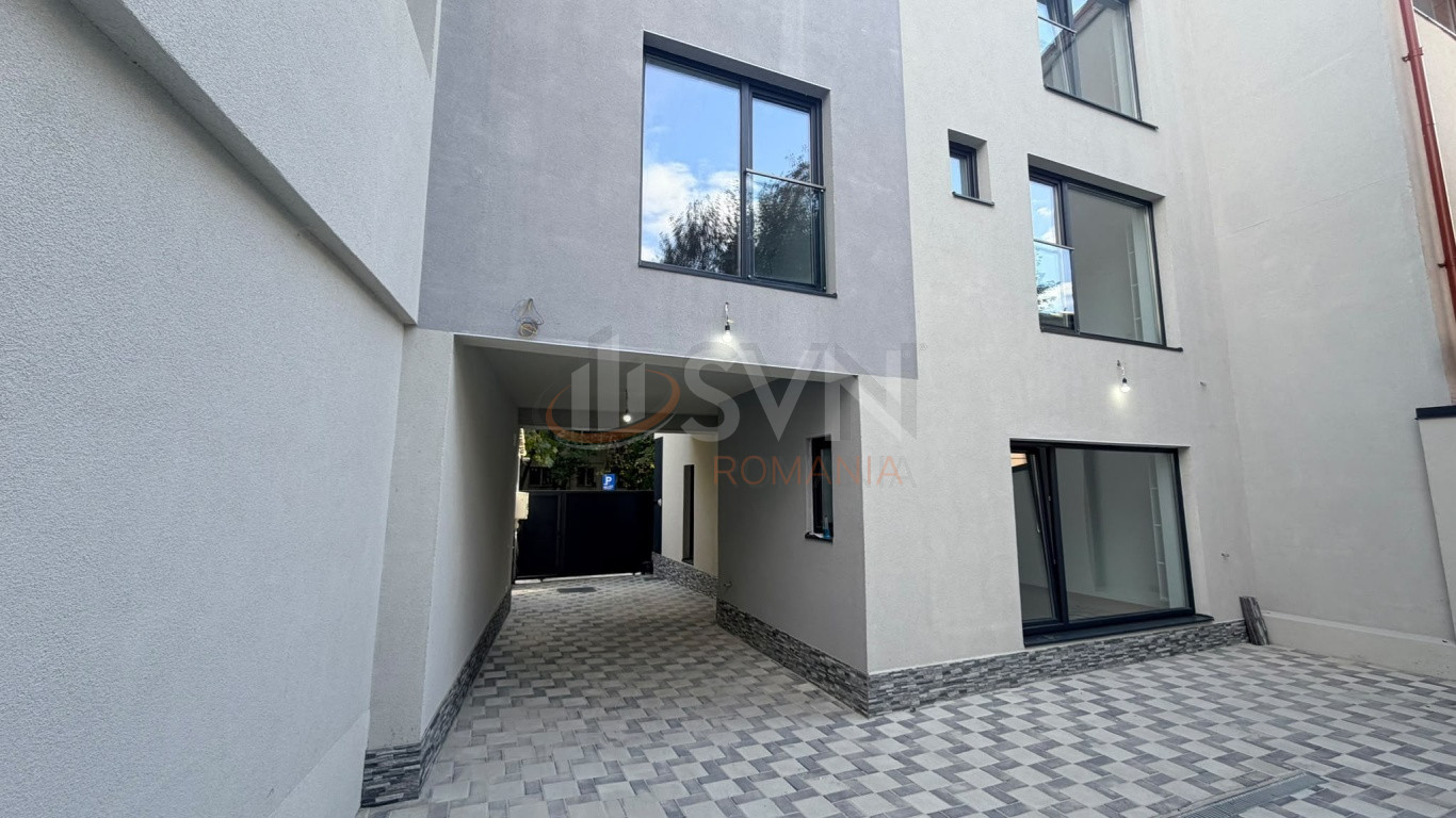 Casa, 6 camere Bucuresti/Lacul Tei