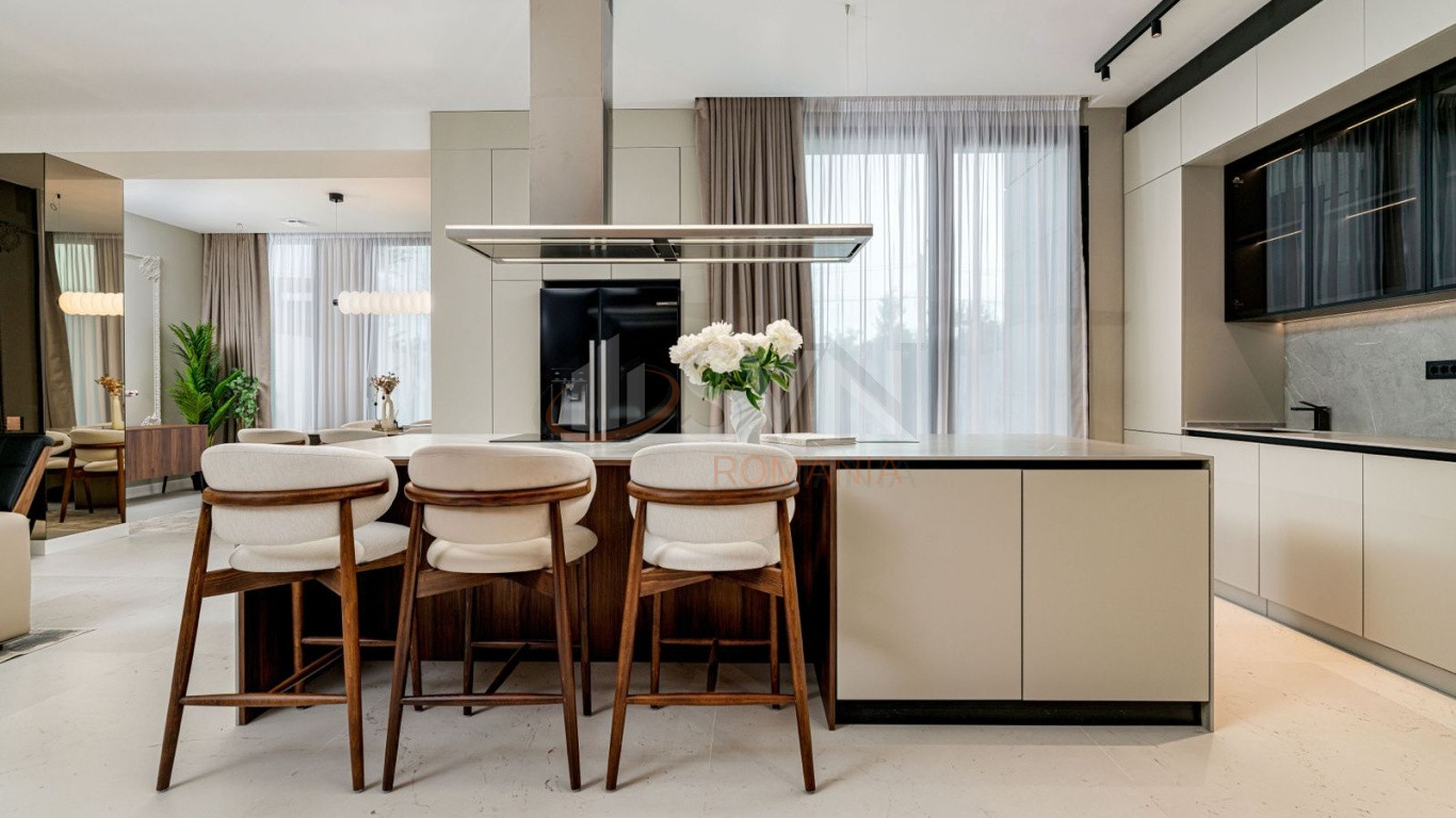 Casa, 6 camere Bucuresti/Pipera