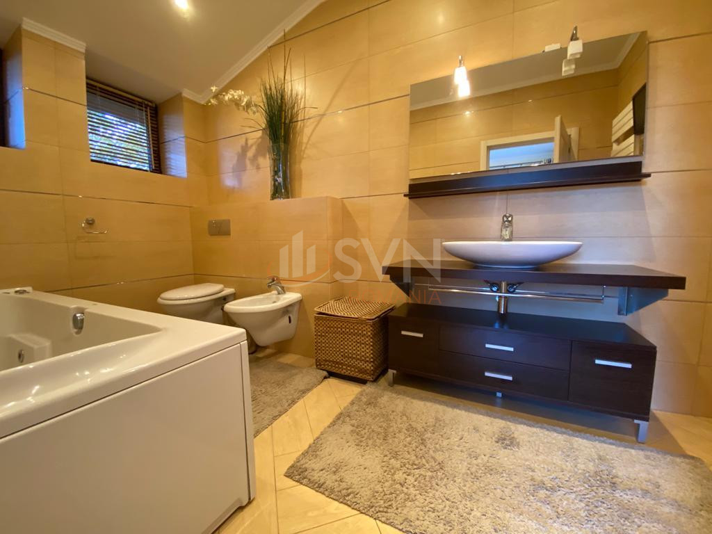 Casa, 6 camere Bucuresti/Pipera