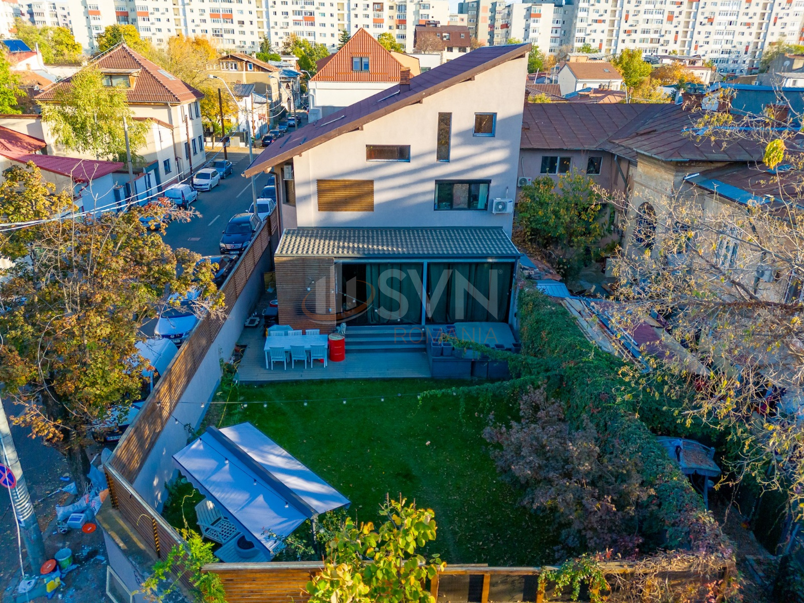 Casa, 6 camere Bucuresti/Domenii