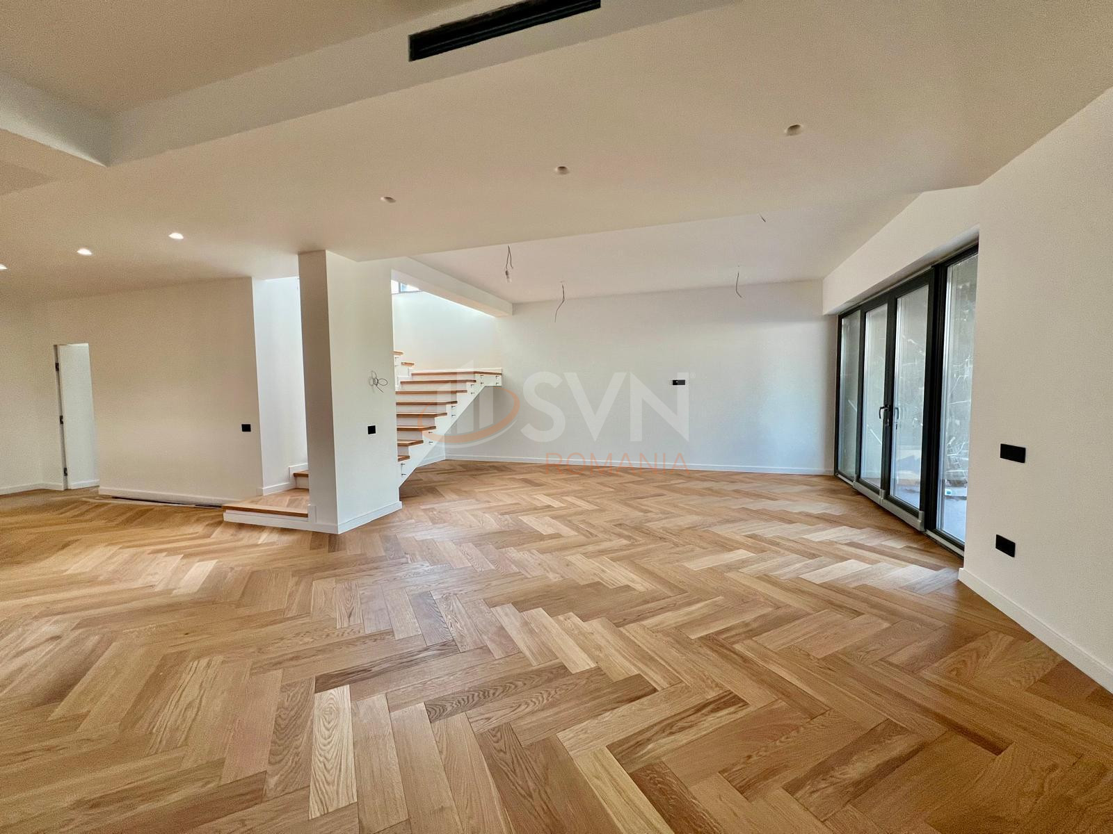 Casa, 6 camere Bucuresti/Pipera