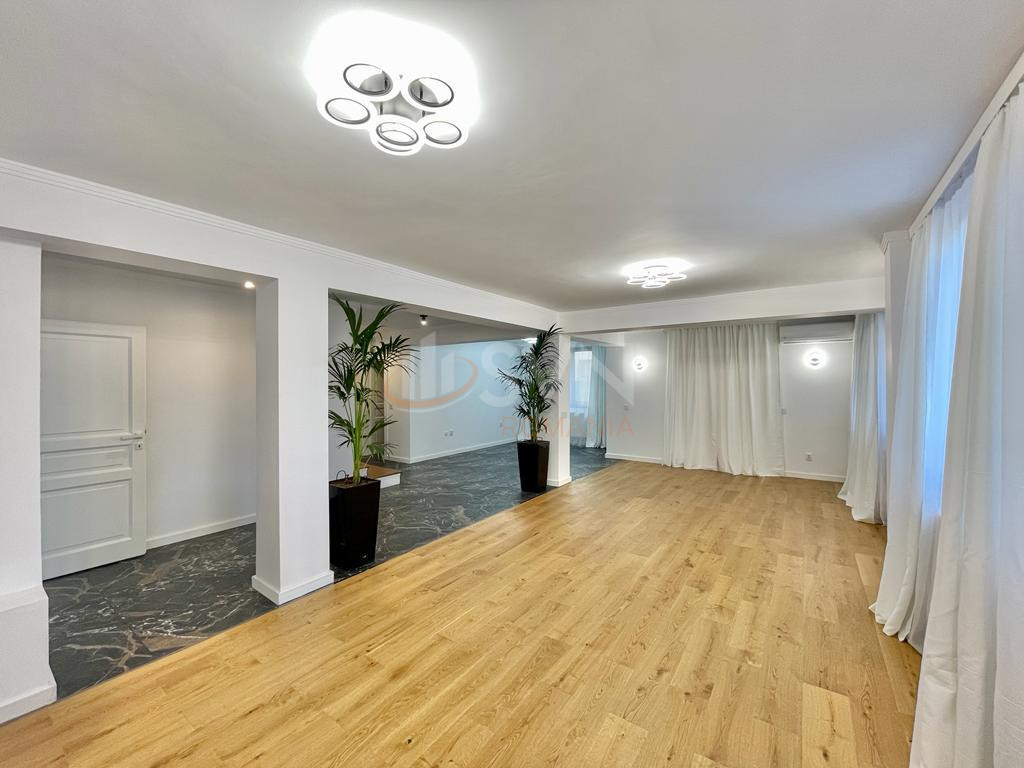 Casa, 6 camere Bucuresti/Pipera