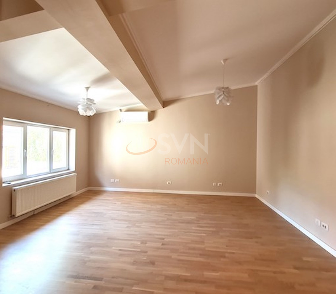 Casa, 6 camere Bucuresti/Capitale