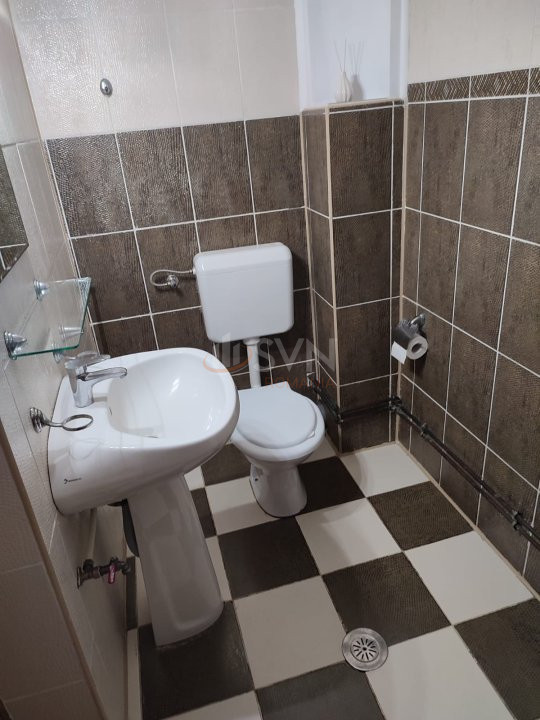 Casa, 6 camere Bucuresti/Sisesti