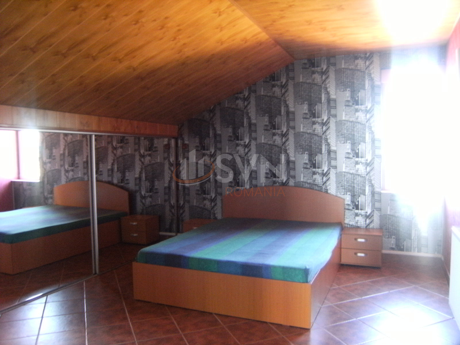 Casa, 6 camere Dambovita/Centru