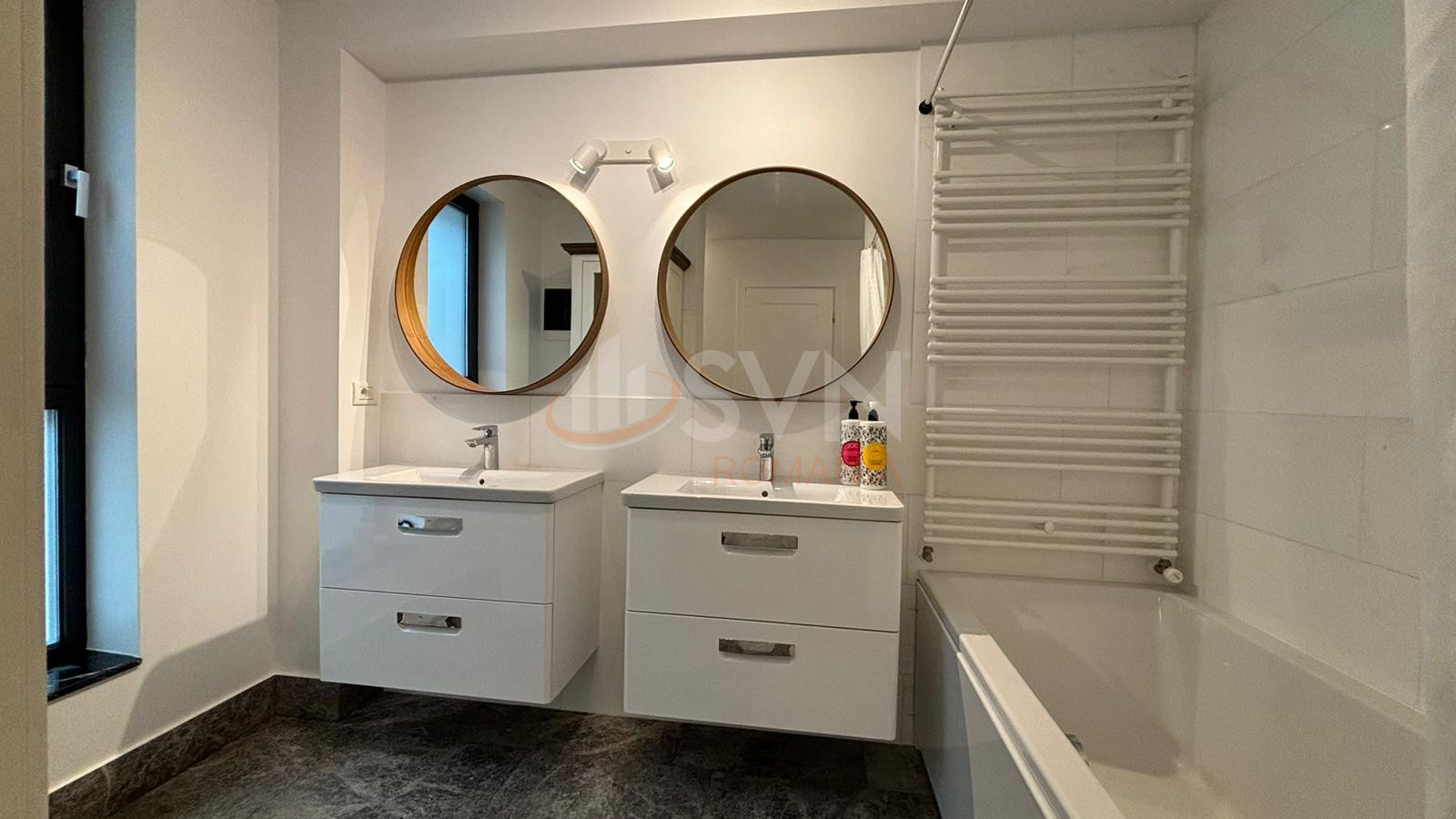 Casa, 6 camere Bucuresti/Iancu Nicolae