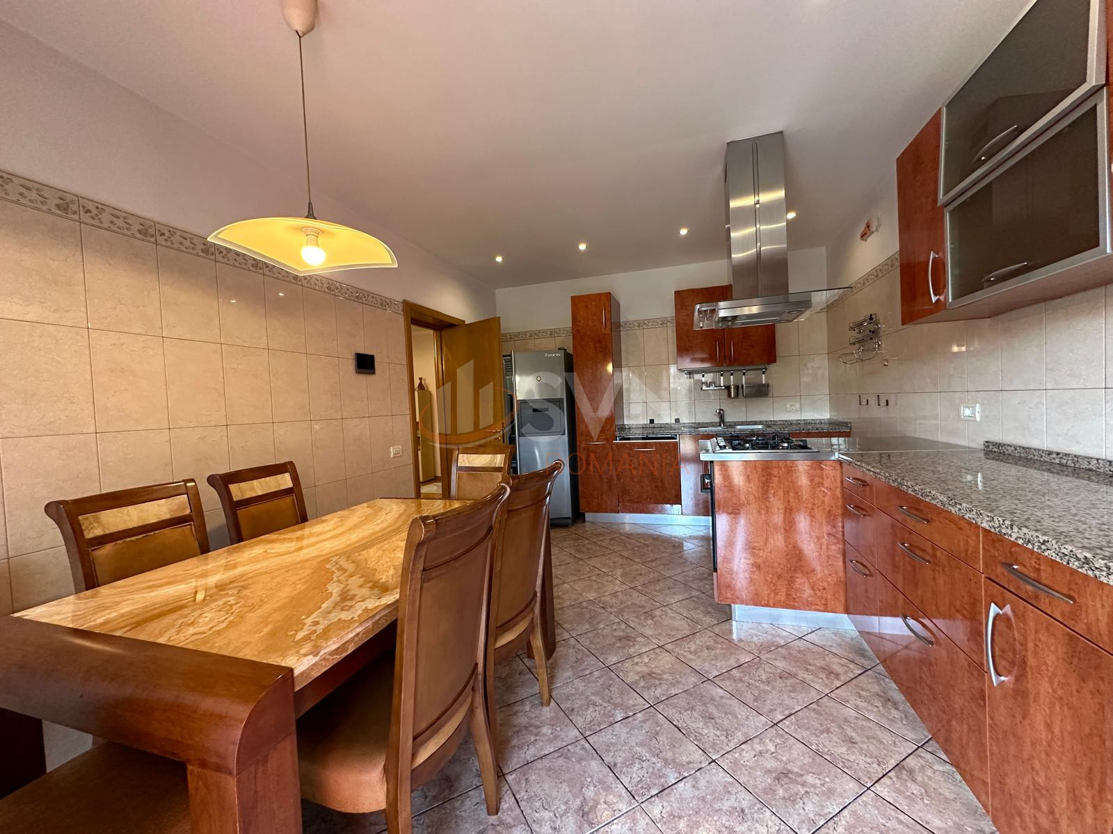 Casa, 6 camere Bucuresti/Iancu Nicolae