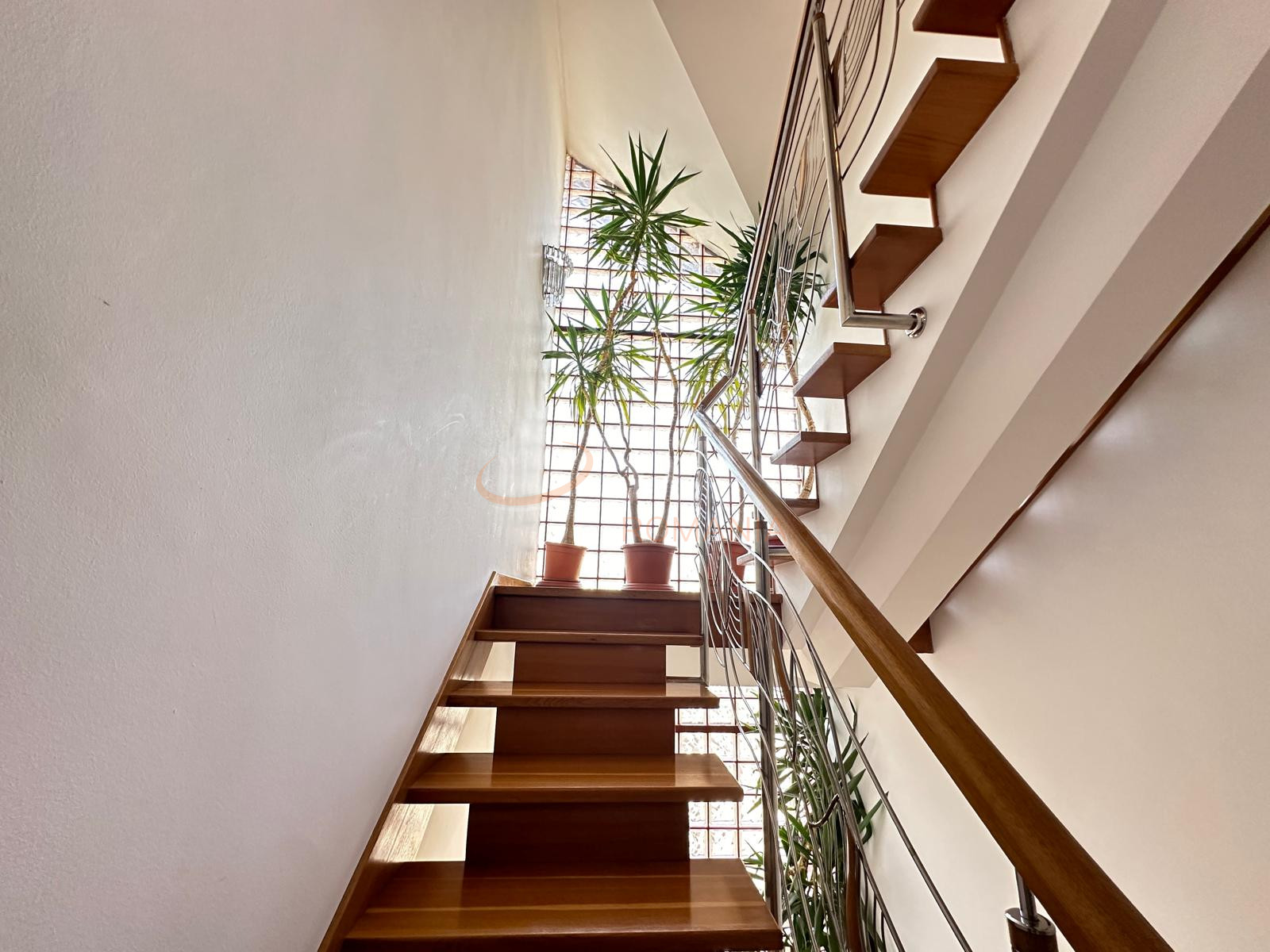 Casa, 6 camere Bucuresti/Iancu Nicolae