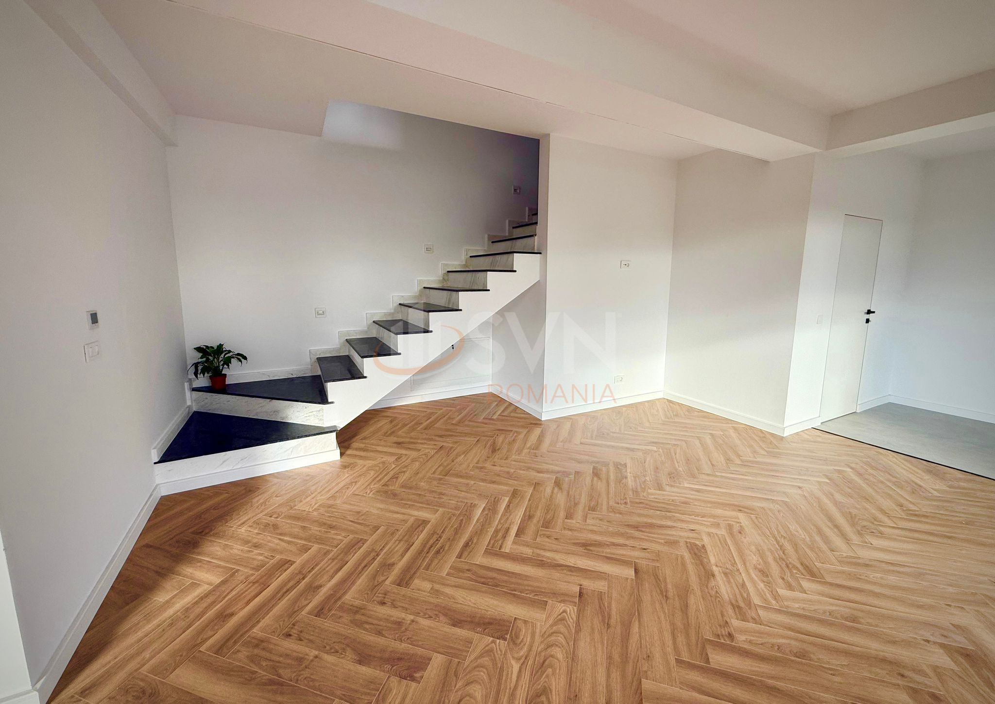 Casa, 6 camere Bucuresti/Iancu Nicolae