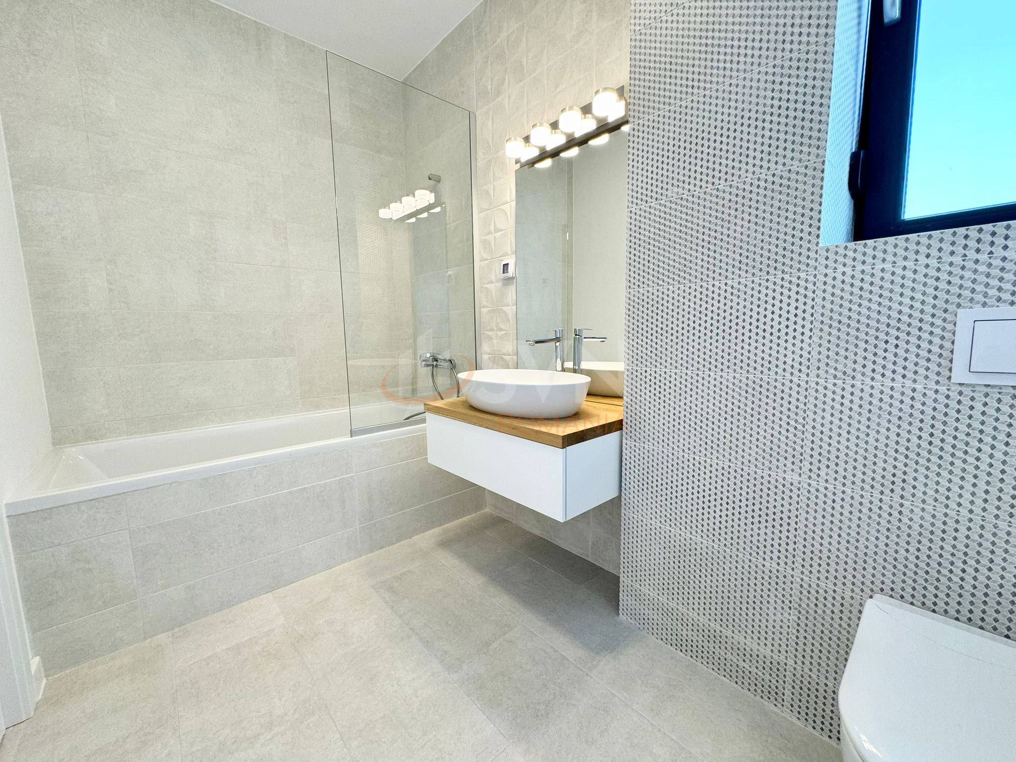 Casa, 6 camere Bucuresti/Chitila