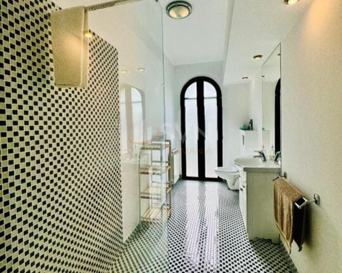 Casa, 6 camere Bucuresti/Iancu Nicolae