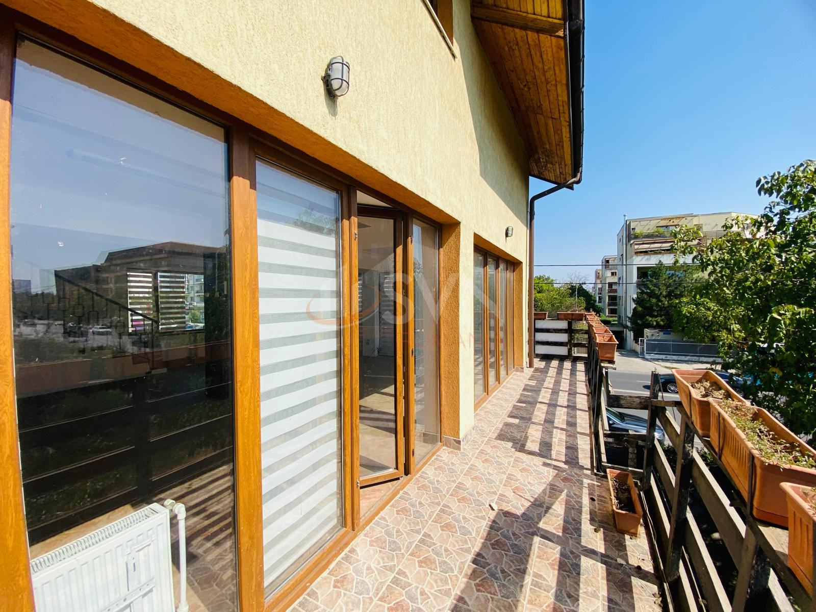 Casa, 6 camere Bucuresti/Straulesti