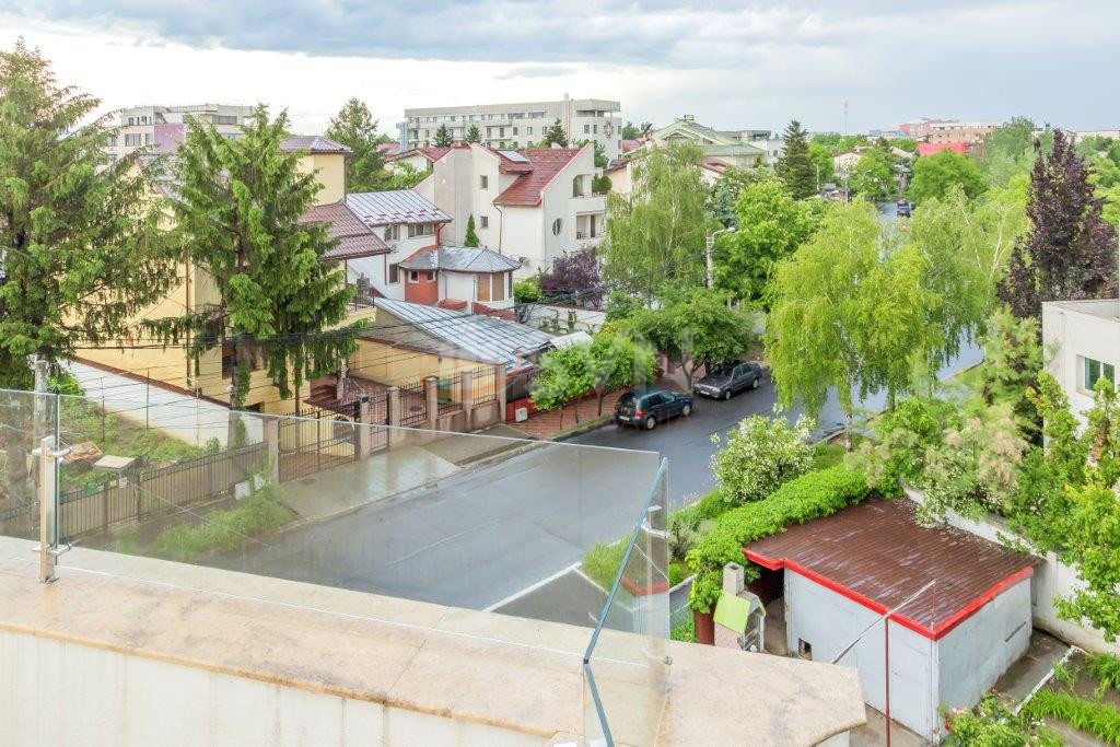 Casa, 6 camere Bucuresti/Baneasa