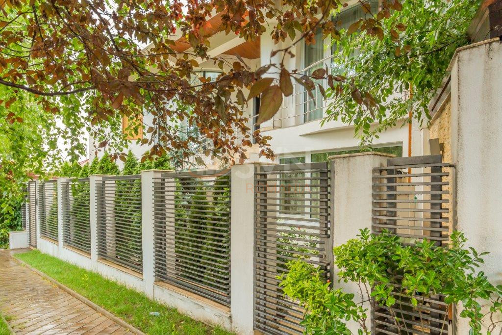 Casa, 6 camere Bucuresti/Baneasa