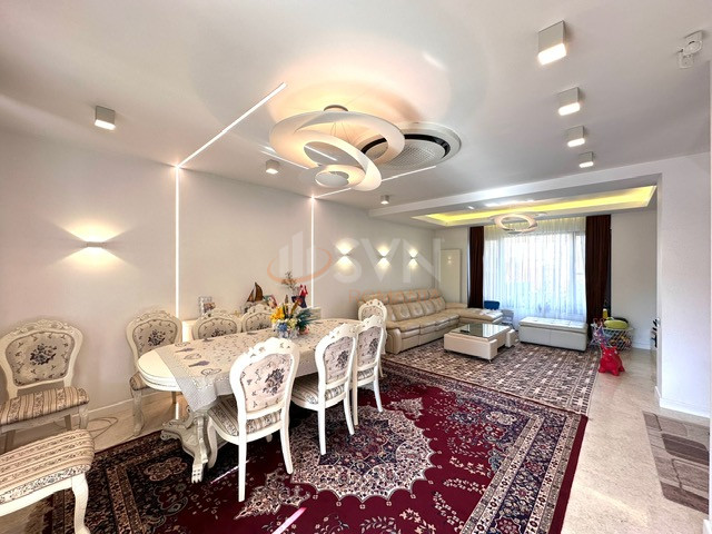 Casa, 6 camere Bucuresti/Pipera