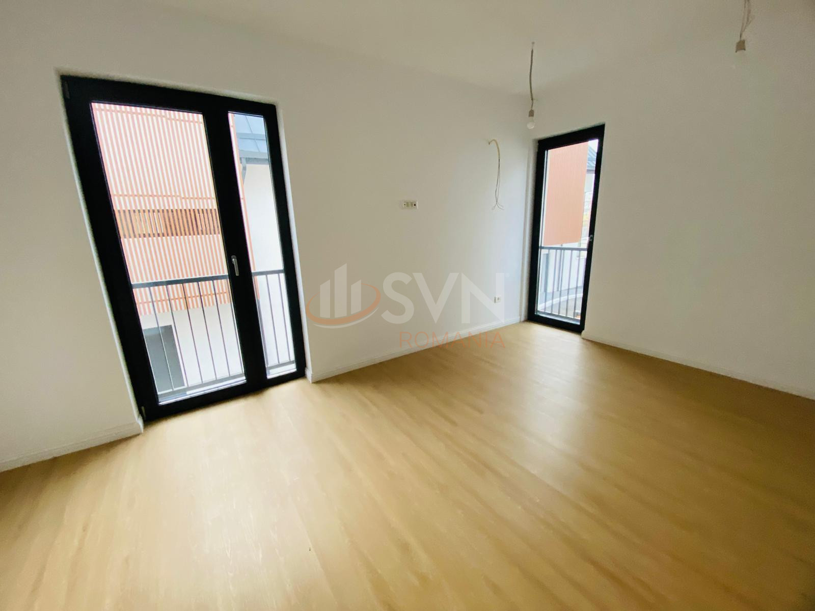 Casa, 6 camere Bucuresti/Straulesti