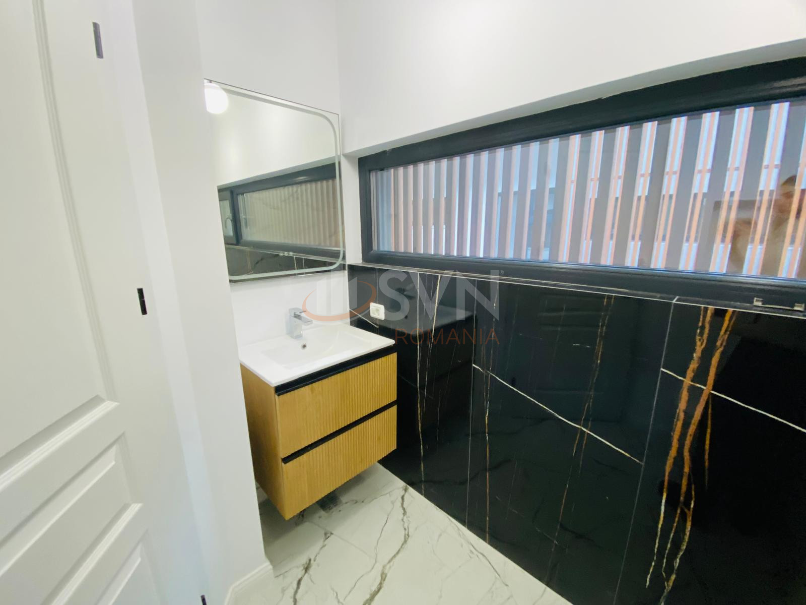 Casa, 6 camere Bucuresti/Straulesti
