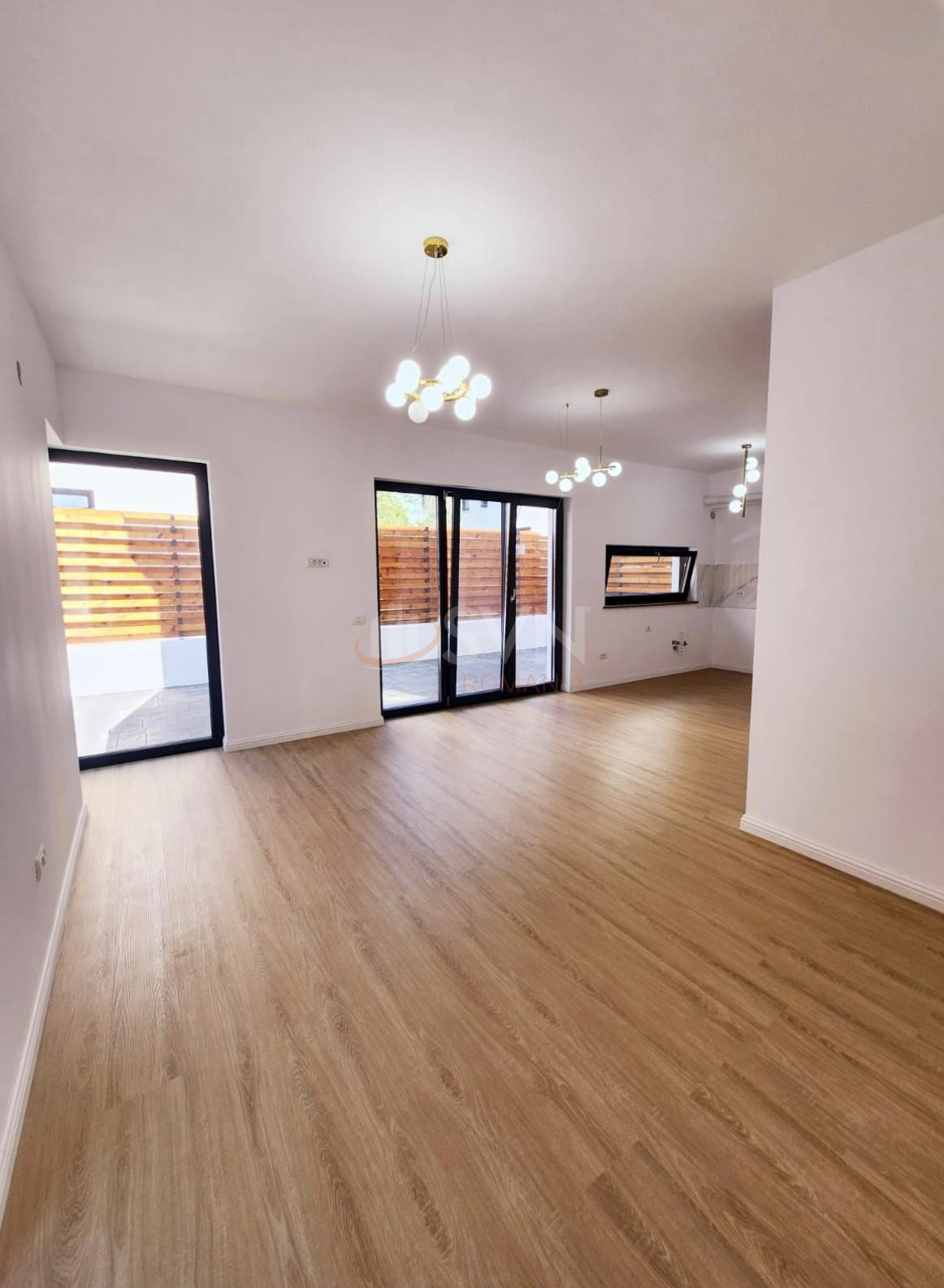 Casa, 6 camere Bucuresti/Straulesti
