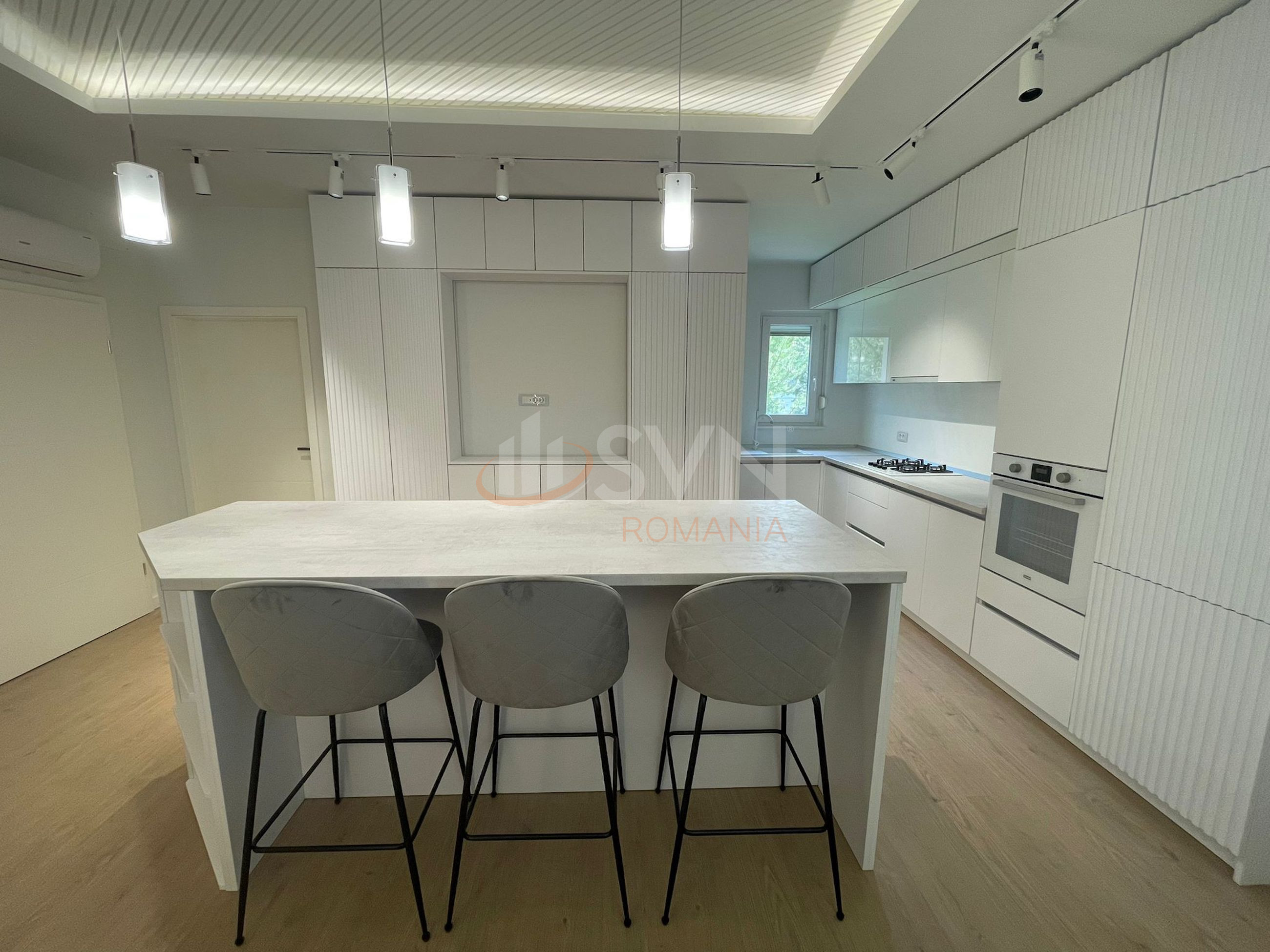 Casa, 6 camere Bucuresti/Baneasa