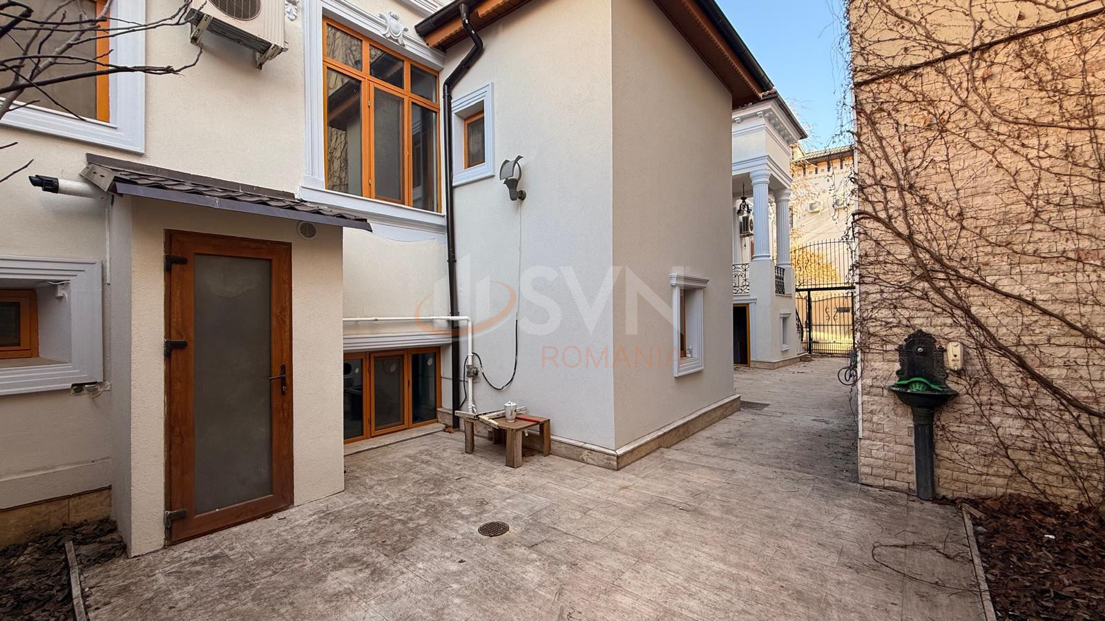 Casa, 6 camere Bucuresti/Capitale