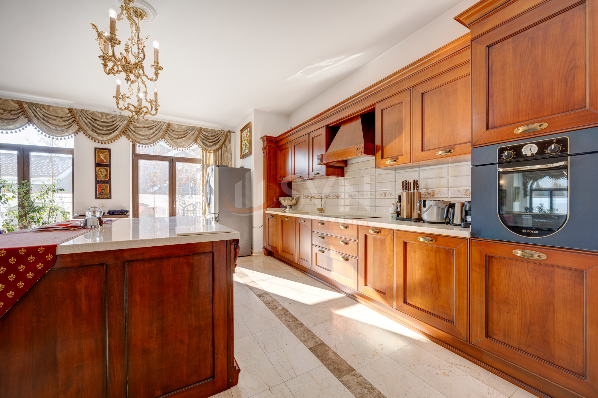 Casa, 6 camere Bucuresti/Iancu Nicolae