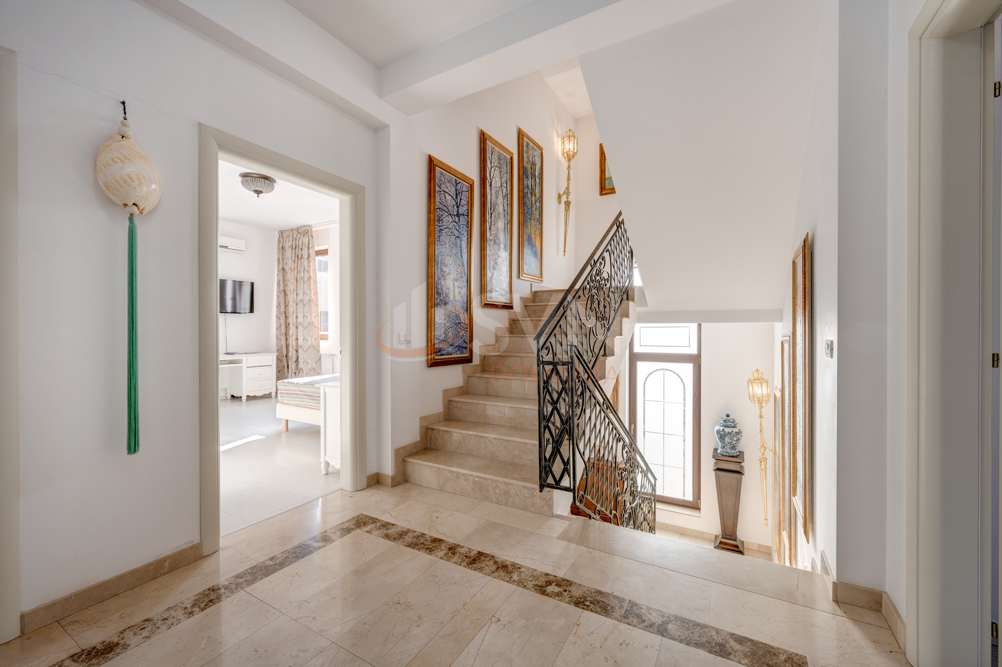 Casa, 6 camere Bucuresti/Iancu Nicolae