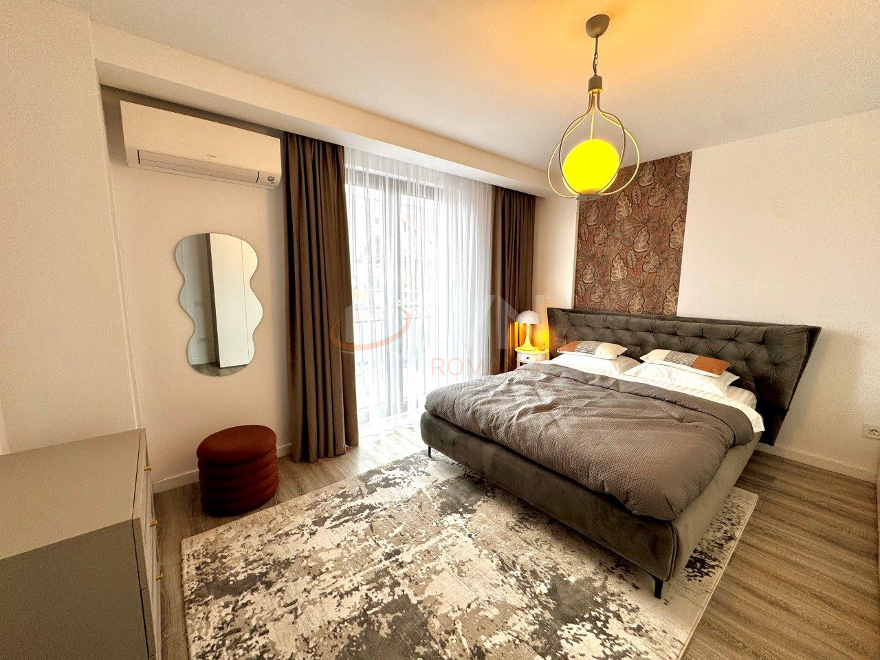 Casa, 6 camere Bucuresti/Pipera