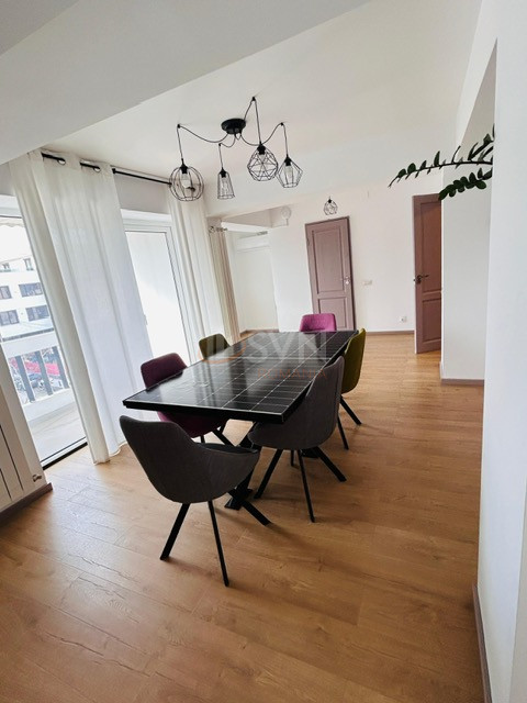 Casa, 6 camere Bucuresti/Barbu Vacarescu