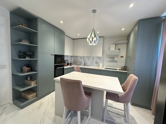 Casa, 6 camere Ilfov/Dobroesti