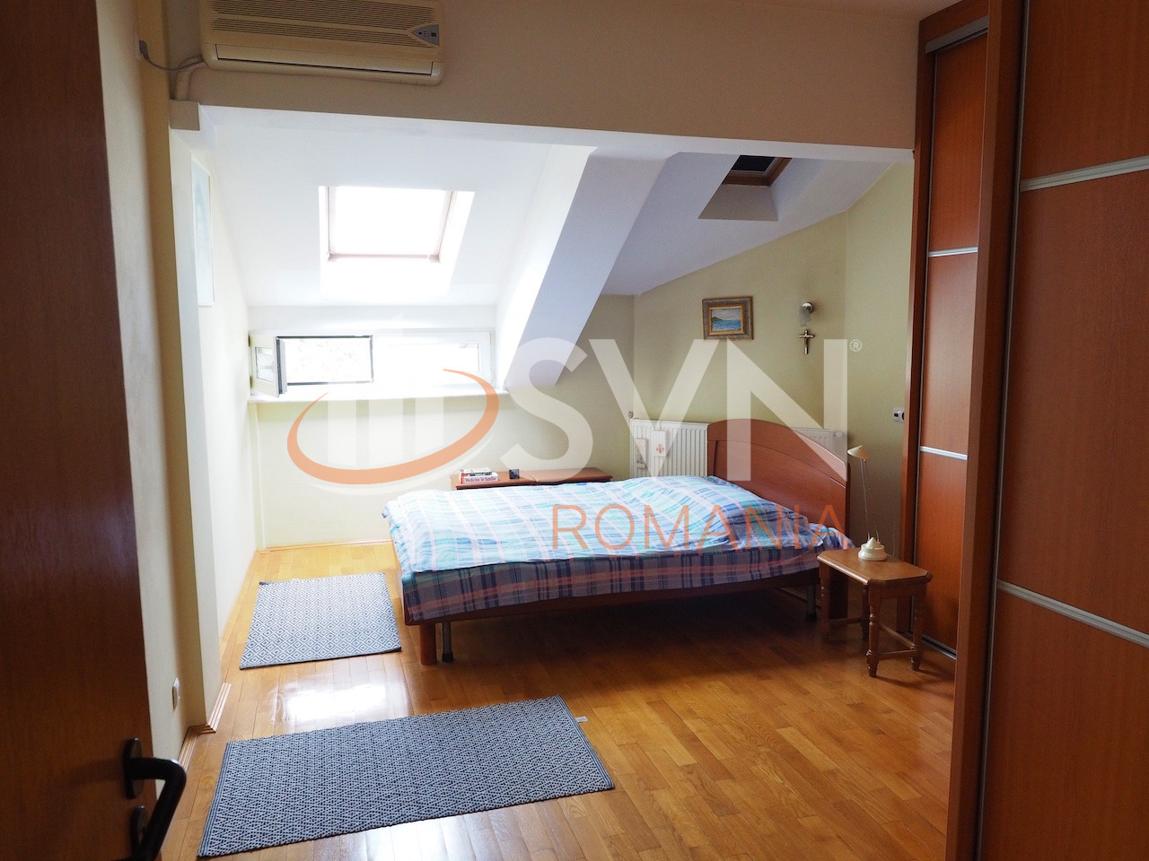 Casa, 6 camere Bucuresti/1 Mai