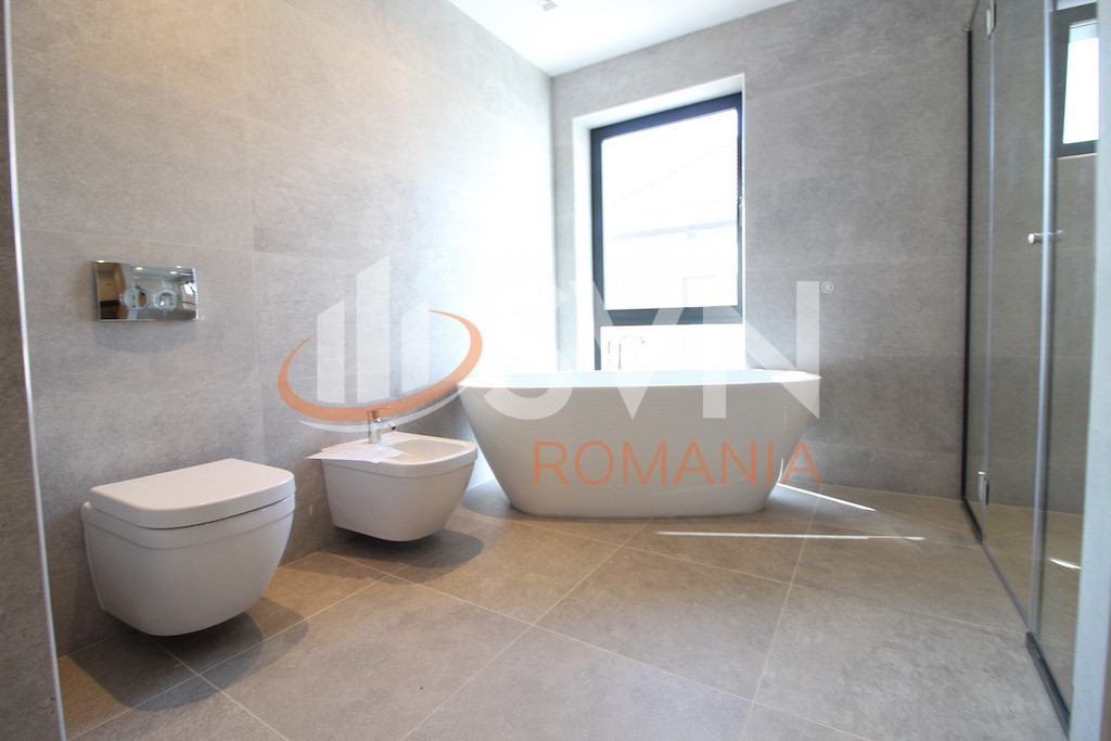 Casa, 6 camere Bucuresti/Pipera