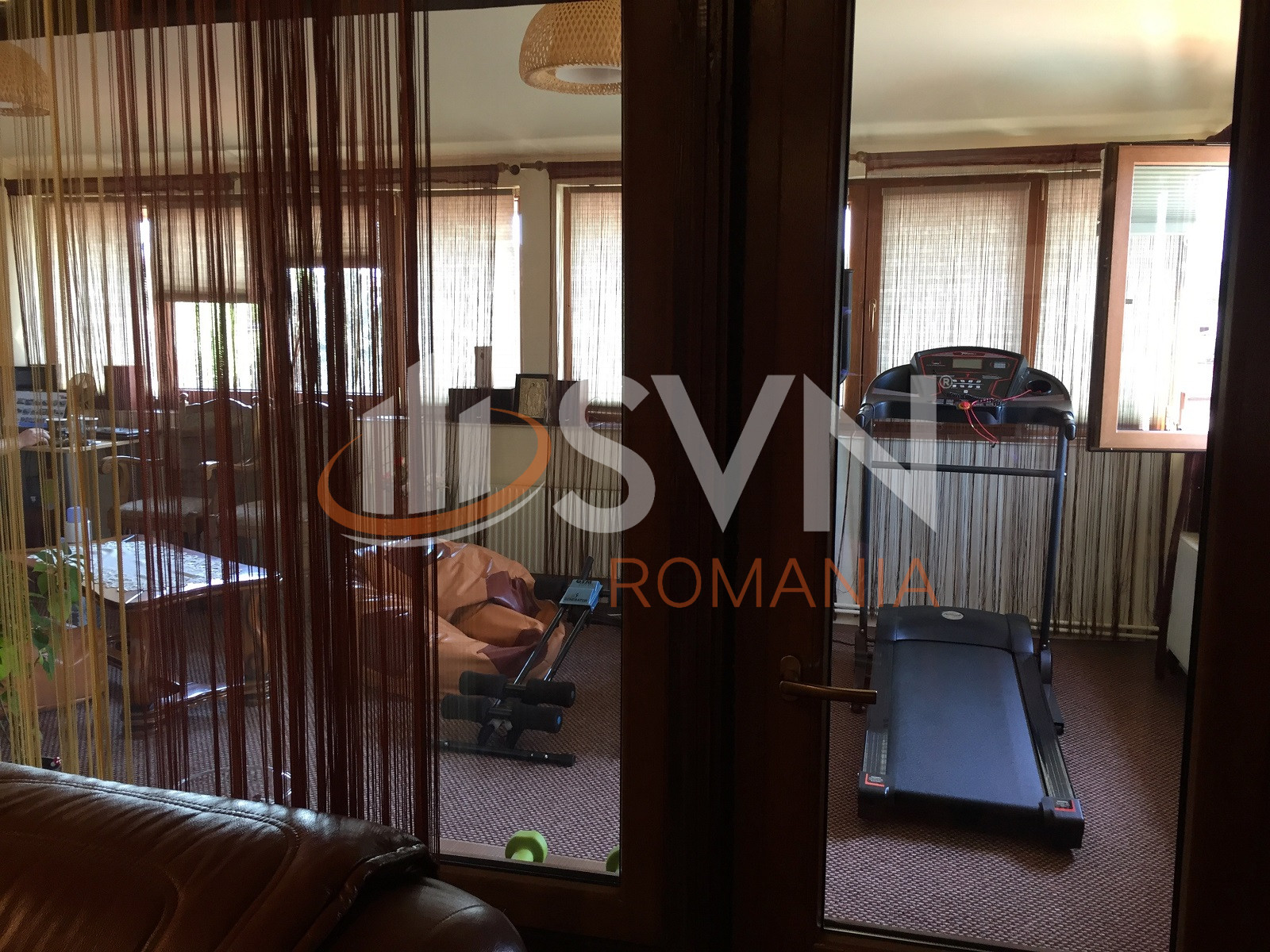 Casa, 6 camere Bucuresti/1 Mai