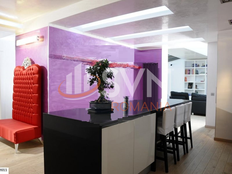 Casa, 7 camere Bucuresti/Primaverii