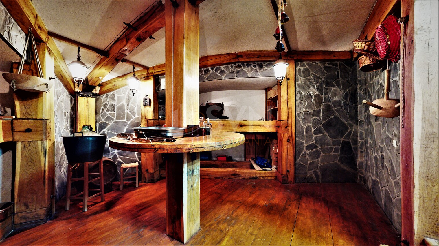 Casa, 7 camere Prahova/Breaza De Sus