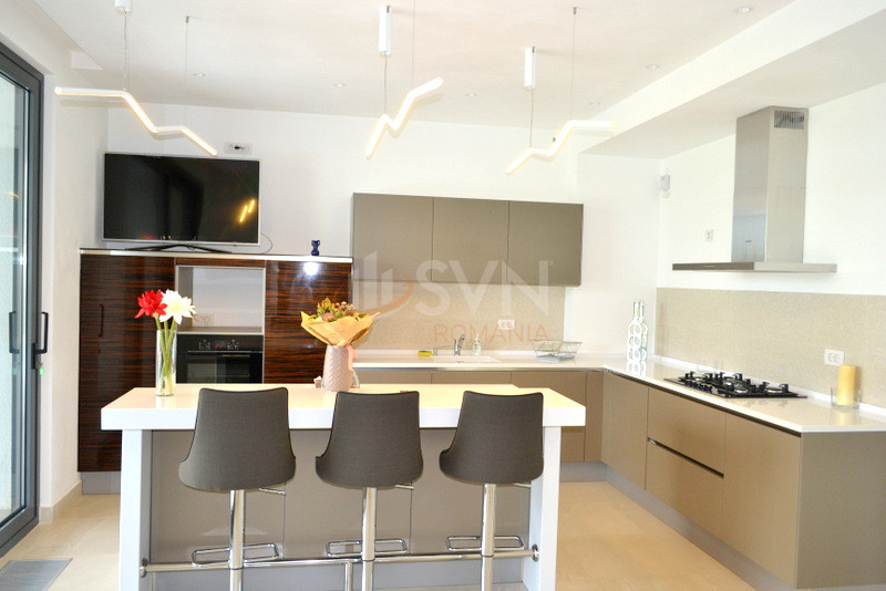 Casa, 7 camere Bucuresti/Pipera