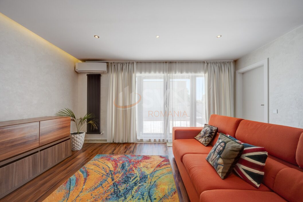 Casa, 7 camere Bucuresti/Domenii