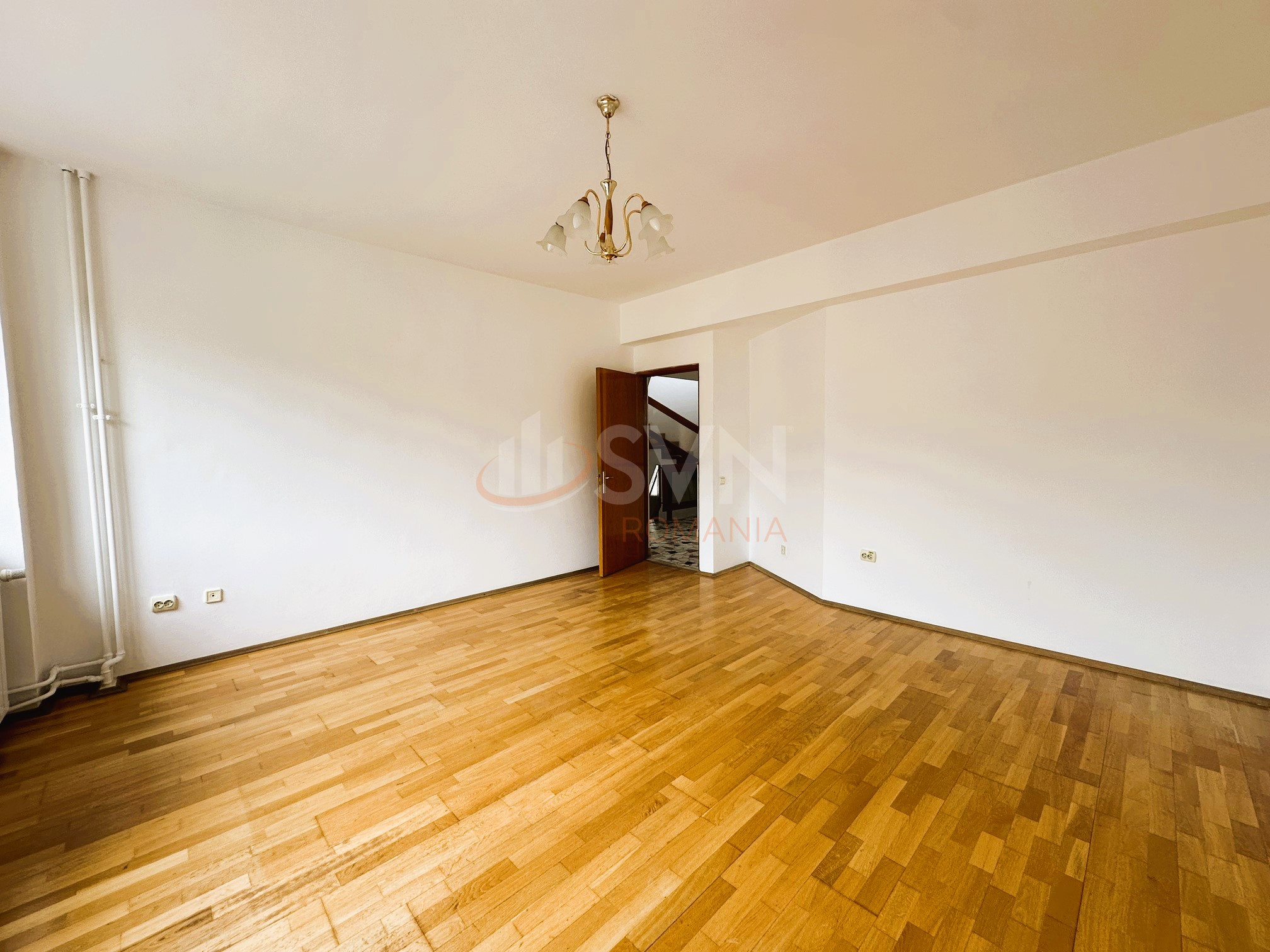 Casa, 7 camere Bucuresti/Domenii