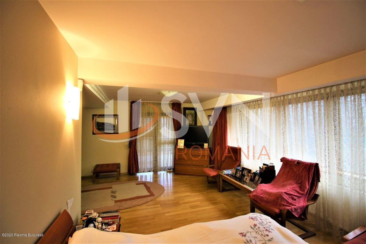 Casa, 7 camere Bucuresti/Baneasa