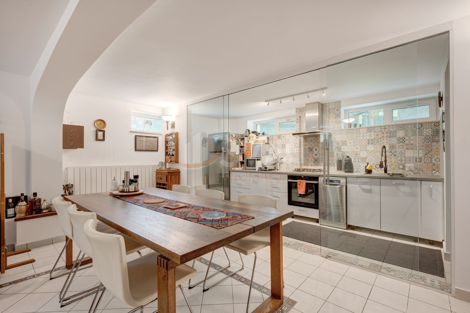 Casa, 7 camere Bucuresti/Iancu Nicolae