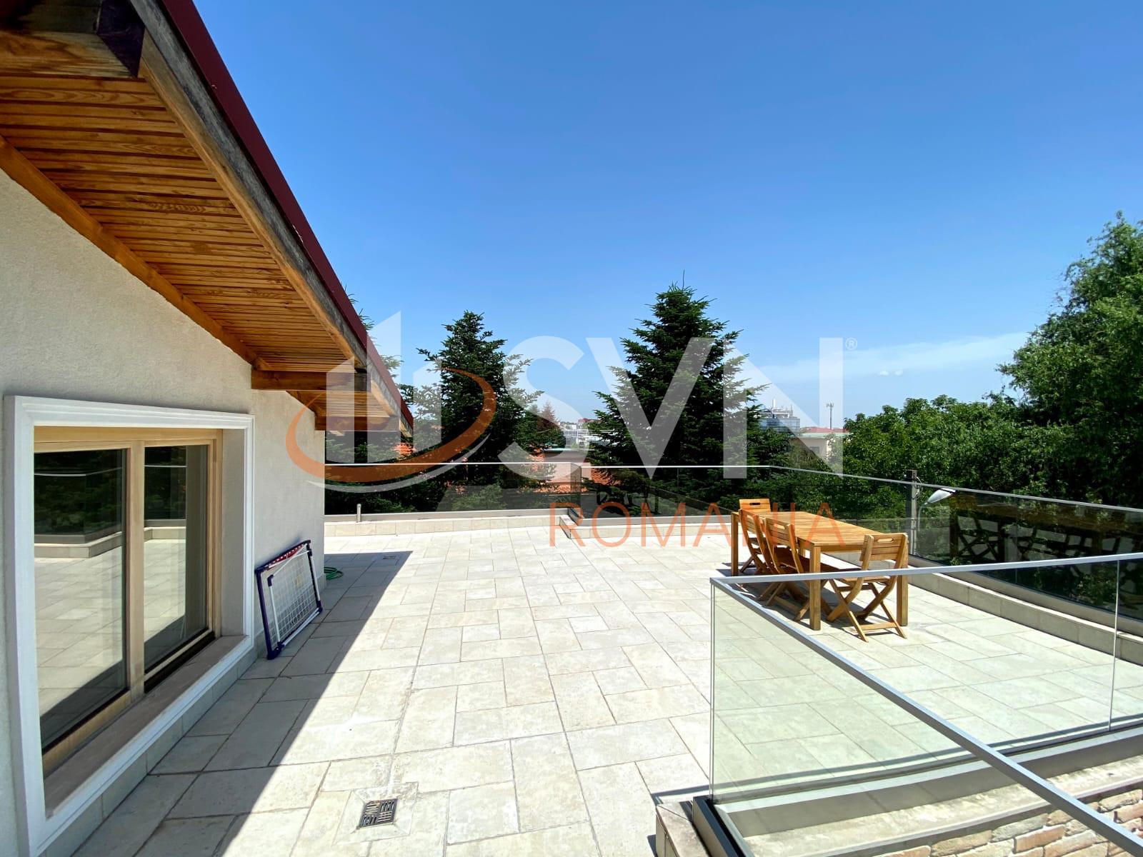 Casa, 7 camere Bucuresti/Iancu Nicolae