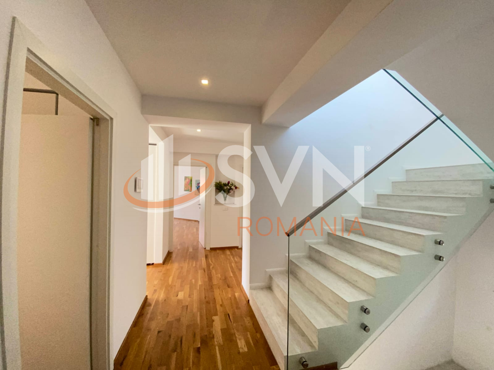 Casa, 7 camere Bucuresti/Iancu Nicolae