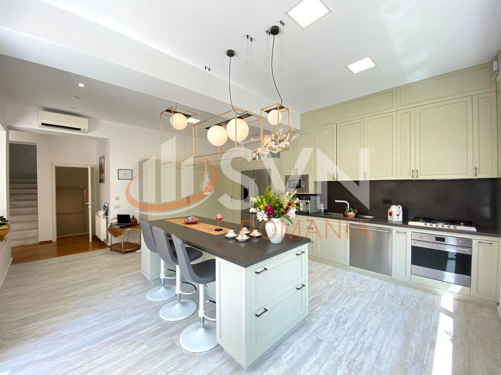 Casa, 7 camere Bucuresti/Iancu Nicolae