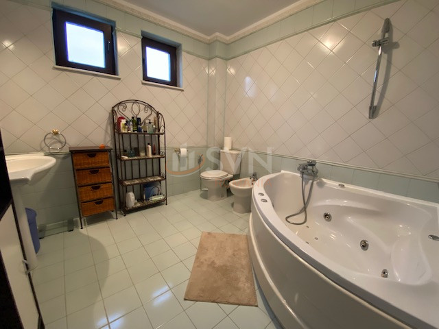 Casa, 7 camere Bucuresti/Pipera