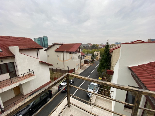 Casa, 7 camere Bucuresti/Pipera