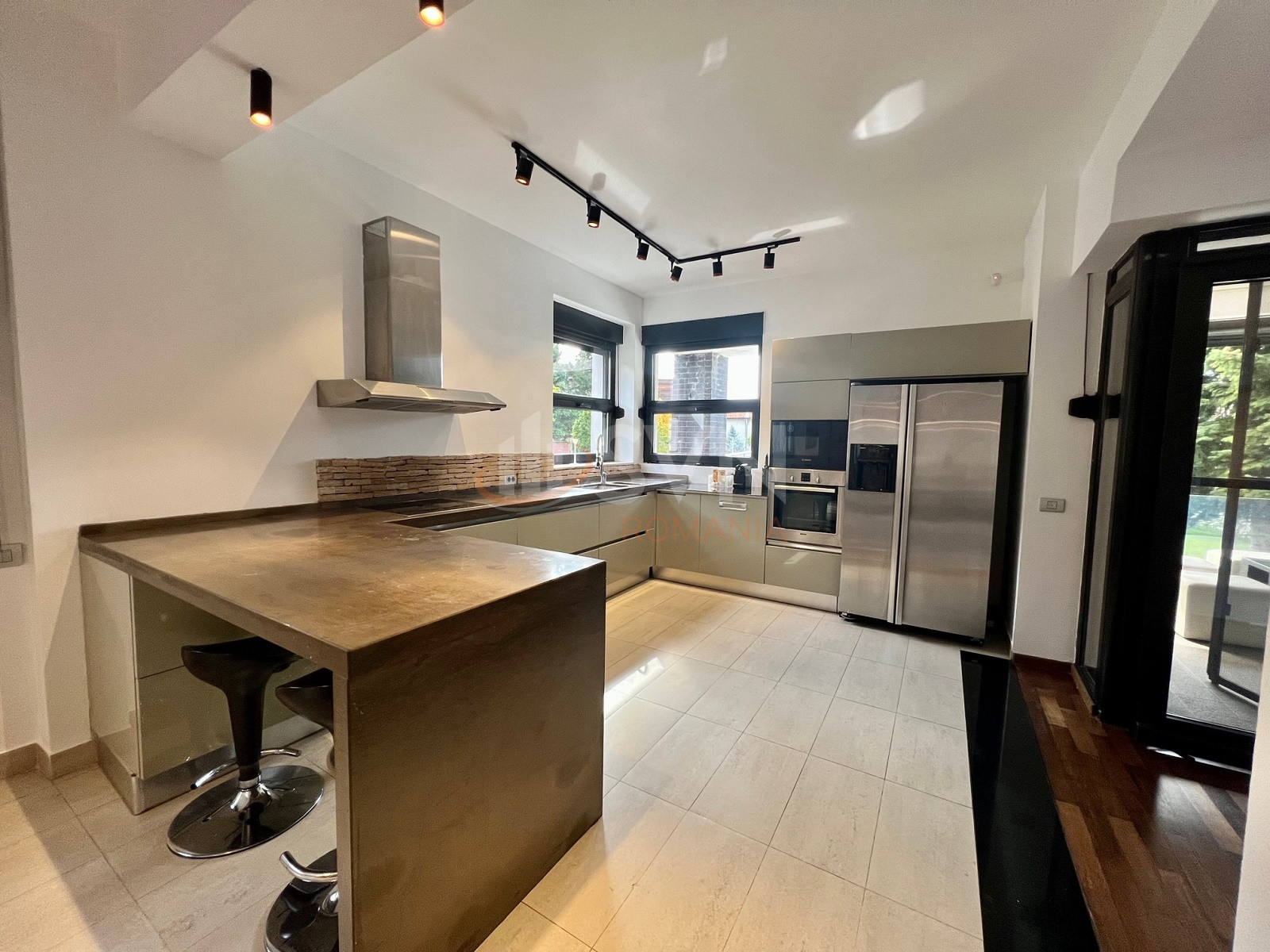 Casa, 7 camere Bucuresti/Baneasa
