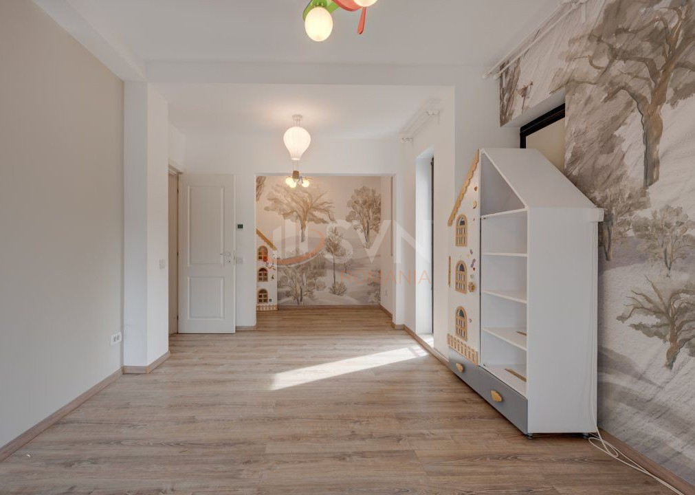 Casa, 7 camere Bucuresti/Iancu Nicolae